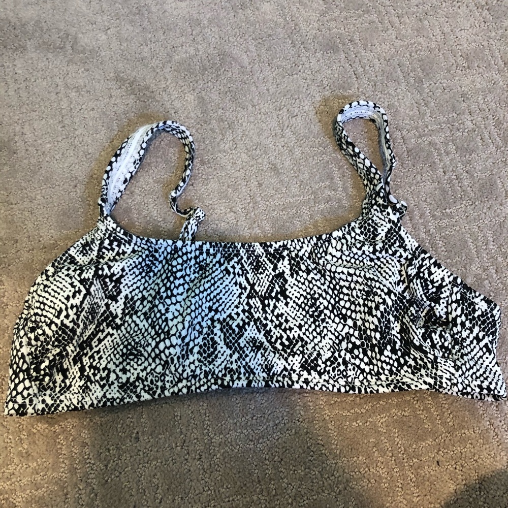 swim top